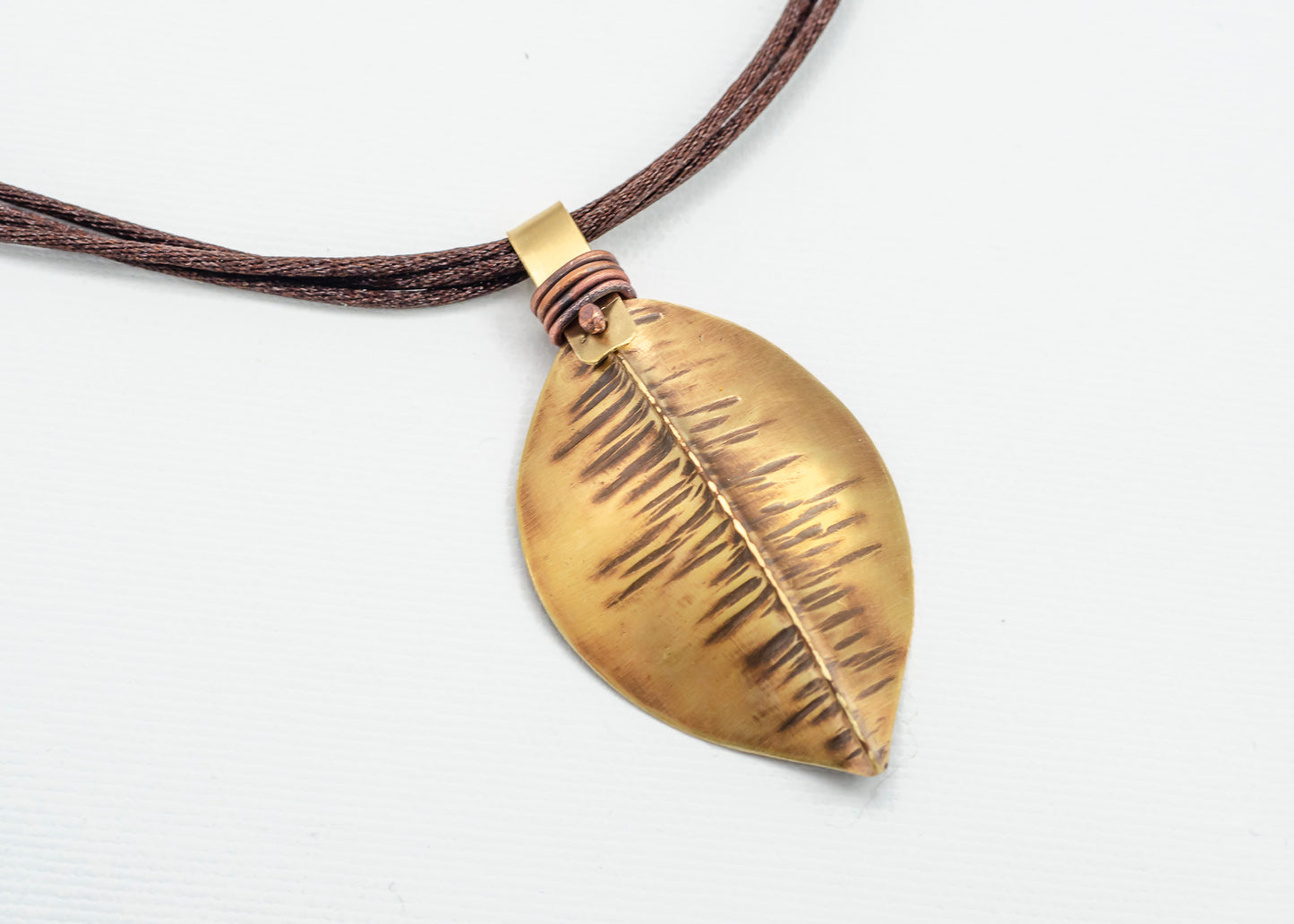 Fall Leaf Necklace Bronze