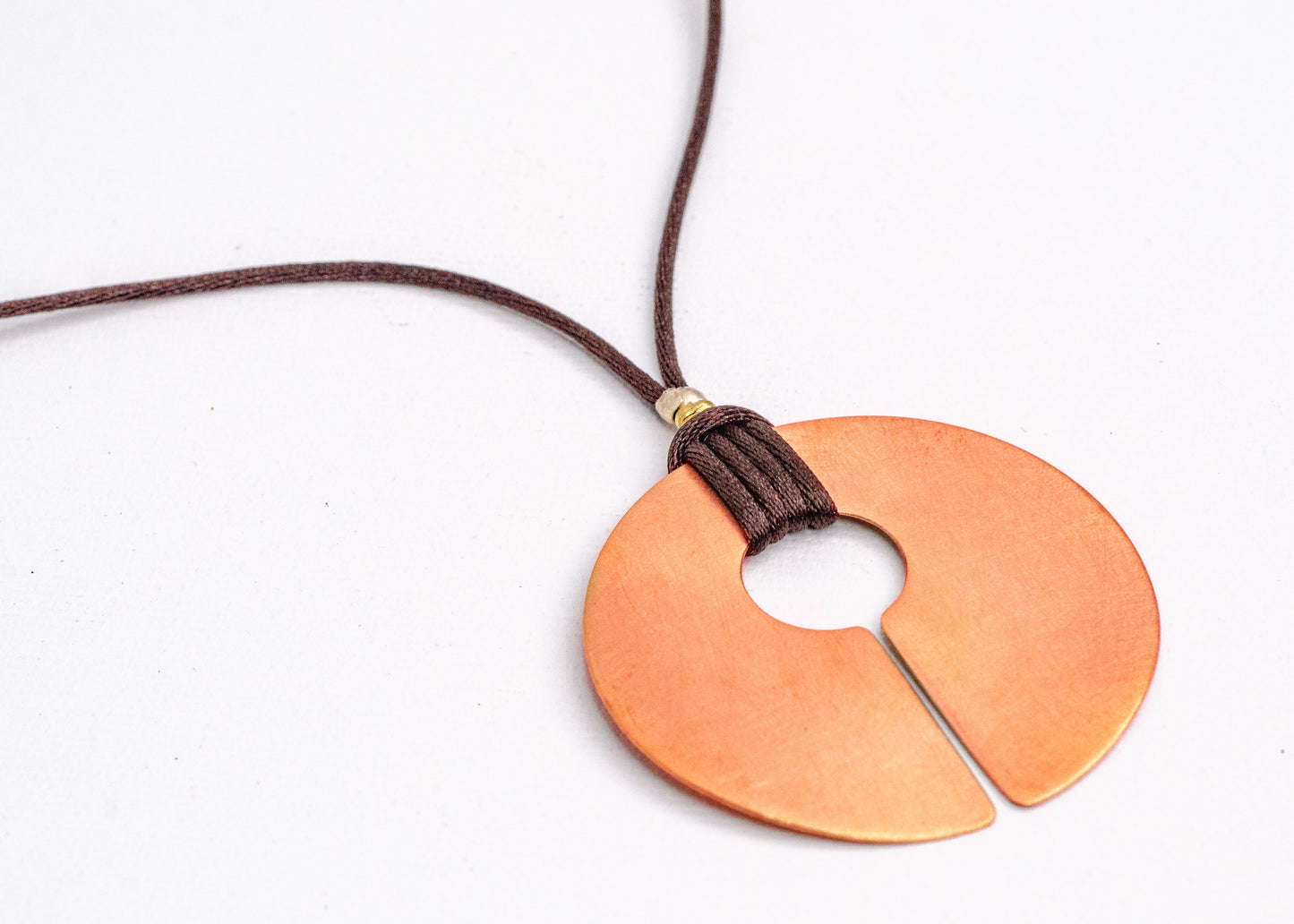Lingling-o Necklace - Medium