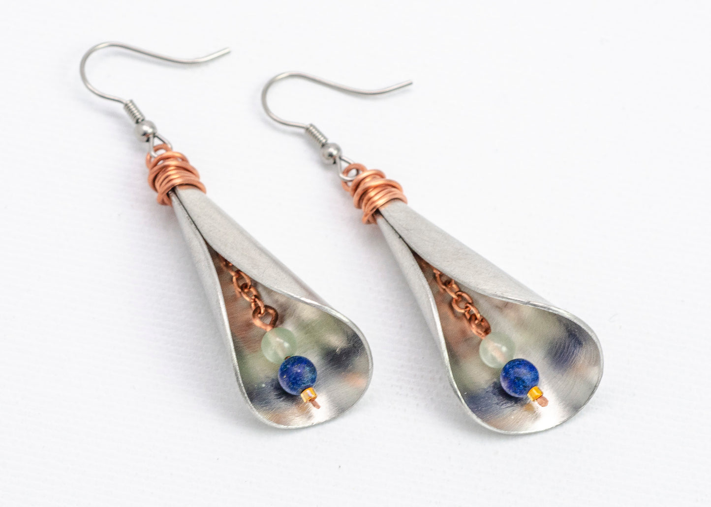 Calla Lily Earrings Pewter