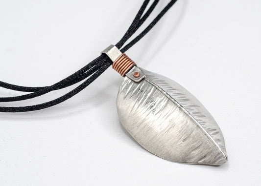 Fall Leaf Necklace Pewter
