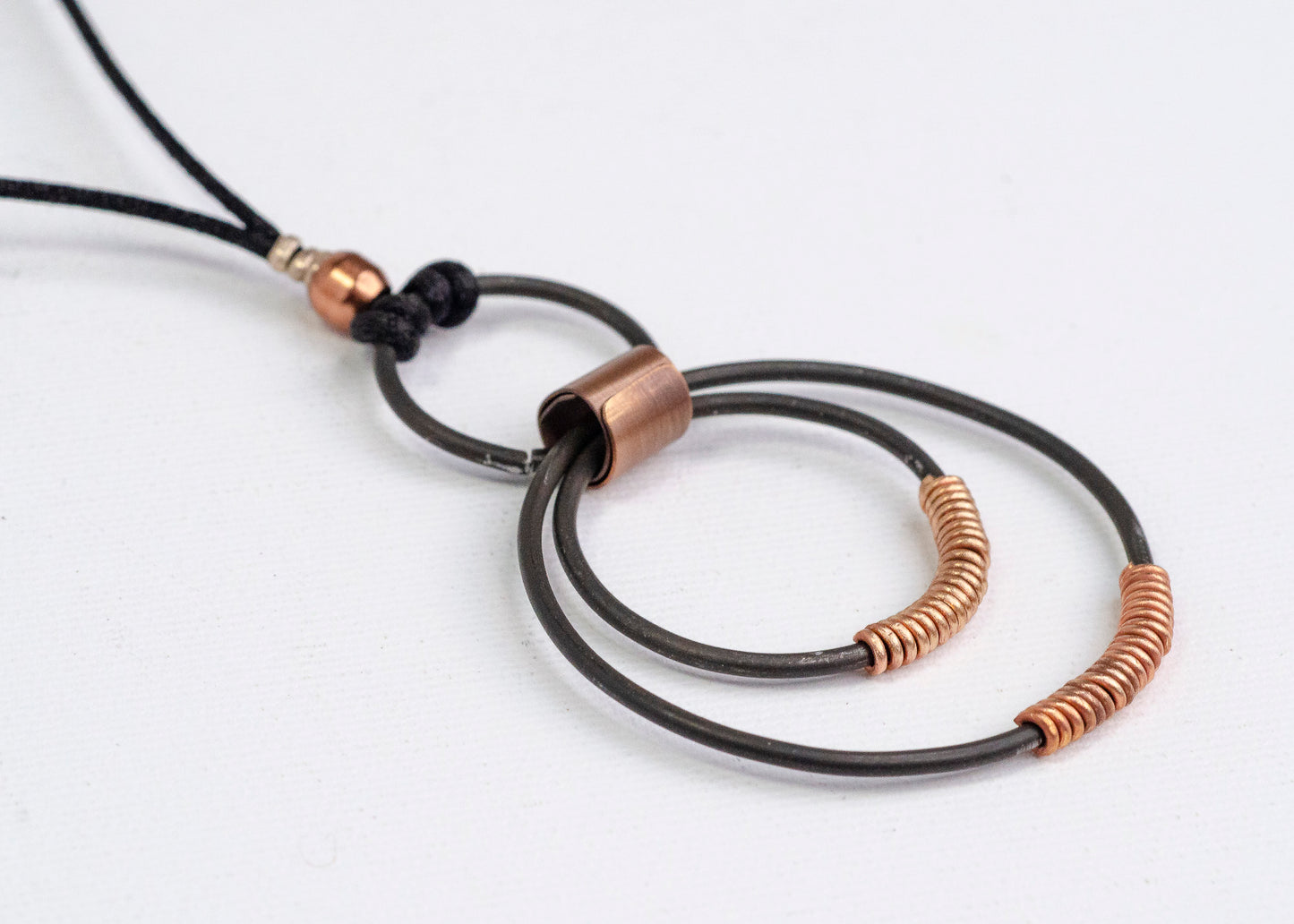 Venus Concentric Pendant