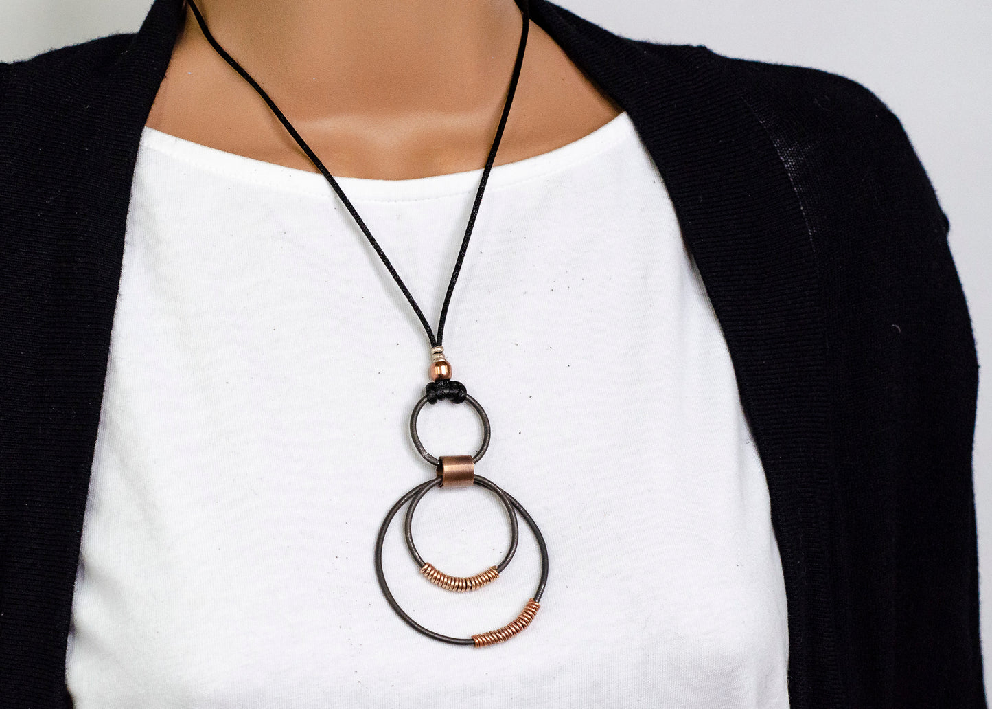 Venus Concentric Pendant